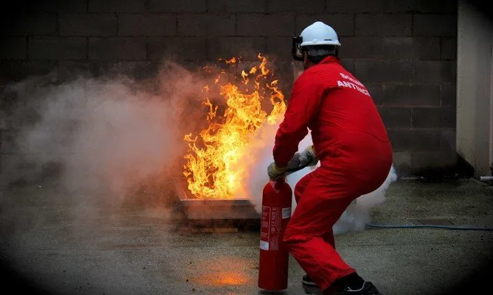 Scopri di più sull'articolo Aggiornamento antincendio rischio medio