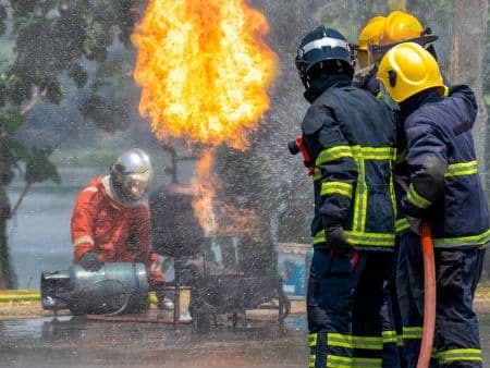Sicurezza antincendio Oppido Lucano prenotare un corso
